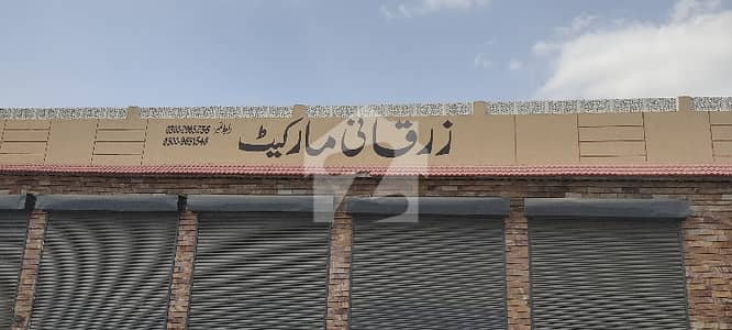 Shop Sized 350 Square Feet Is Available For Rent In Scheme 33