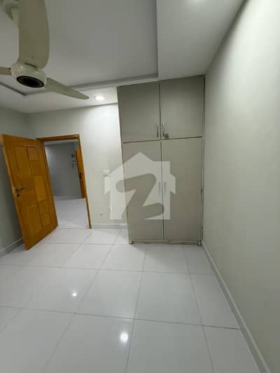 2 Bedrooms Unfurnished Apartment Available For Rent In E11 4 Near Main Margallah Road