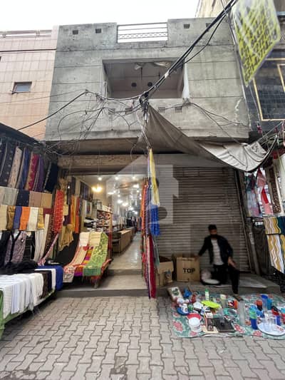 اچھرہ لاہور میں 4 مرلہ دکان 10.0 کروڑ میں برائے فروخت۔