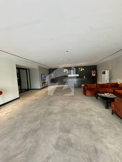 1800 Sqf Office For Rent In Gulberg