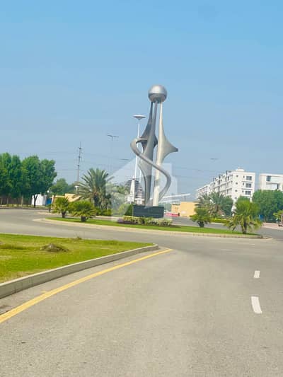 08 MARLA RESIDENTIAL PLOT FOR SALE POSSESSION UTILITY CHARGES PAID LDA APPROVED IN PHASE 3 BAHRIA ORCHARD LAHORE