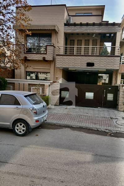10 Marla House For Sale In Bahria Town Rawalpindi