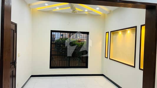 10 Marla Lower Portion For Rent In Central Park Housing Scheme Ferozepur Road