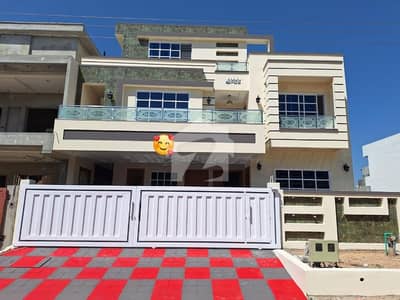 G-14/3 Brand New Luxury 35*70 House For Sale