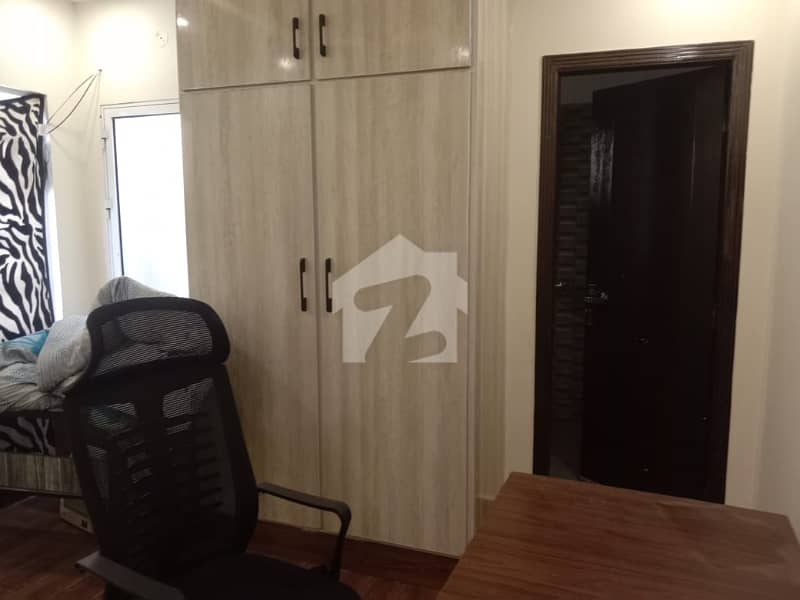 7 7