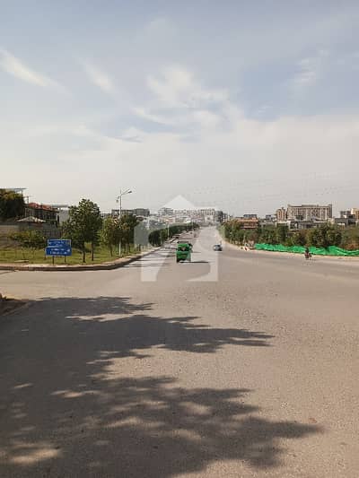 10 Marla Plot Available For SALE I Block
