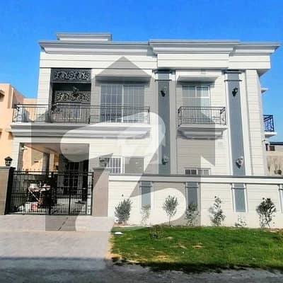 6 MARLA CORNER HOUSE 50 FEET ROAD DHA 11 RAHBAR