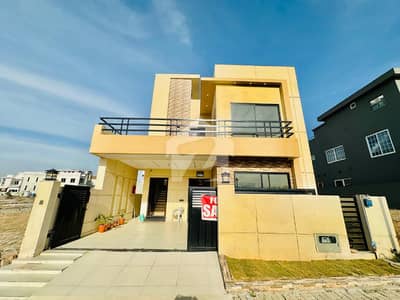 10 Marla Brand New House For Sale In Emaar Canyon Views