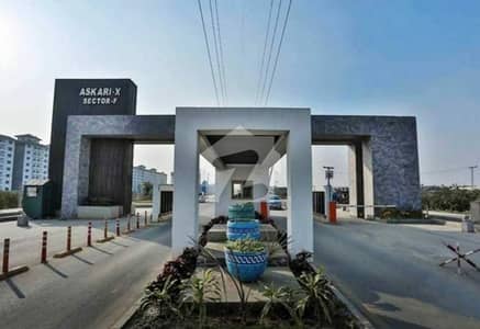 عسکری 10 - سیکٹر ایس عسکری 10,عسکری,لاہور میں 4 کمروں کا 13 مرلہ فلیٹ 4.1 کروڑ میں برائے فروخت۔