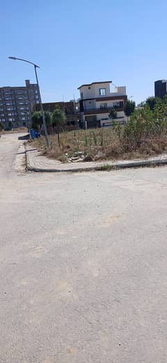 10 Marla Plot For Sale in Top city-1 Islamabad