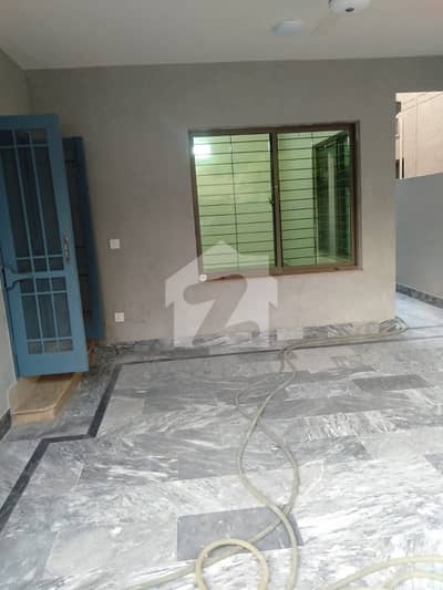 10 Marla House Available For Sale In Askari 10