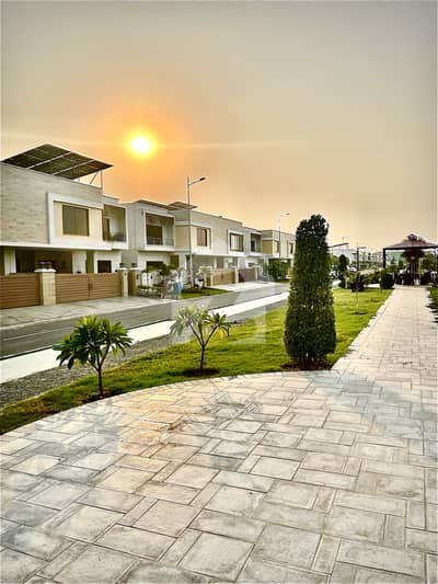 15 MARLA BRAND NEW 5 BEDROOM HOUSE AVAILABLE FOR RENT ( NEAR TO PARK & MARKET KFC MACDONALD ) 15 MARLA BRAND NEW 5 BEDROOM HOUSE AVAILABLE FOR RENT ( NEAR TO PARK & MARKET KFC MACDONALD )
