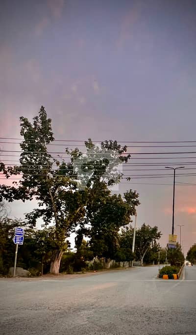 1 Kanal Plot Available For Sale In Regi Model Town (RMT) Zone 4