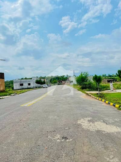 5 Marla Plot Ready To Possession Heighted Plot Solid Land All Facilities Available Electricity Water Gas School Masjid Graveyard 25 Feet Street Sewerage Security Available Proper رجسٹری انتقال