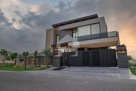 Breath Taking 1 Kanal Modern House In DHA Lahore.