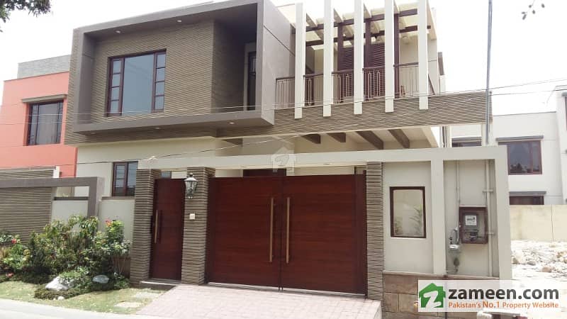 400 Yards Two Unit With Basement For Sale At Dha Phase 6