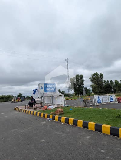 ایل ڈی اے سٹی فیز 1 - جناح سیکٹر ایل ڈی اے سٹی فیز 1,ایل ڈی اے سٹی,ایل ڈی اے روڈ,لاہور میں 10 مرلہ رہائشی پلاٹ 1.0 کروڑ میں برائے فروخت۔