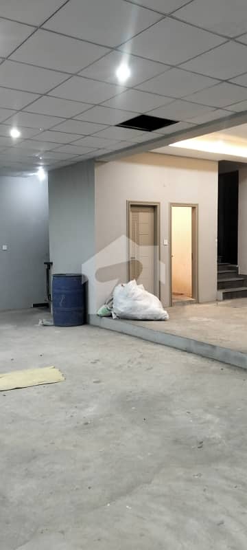 1 Kanal 1st Floor Factory Available For Rent