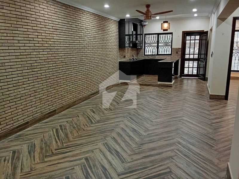 10 MARLA BESMINT FOR RENT 10 MARLA BESMINT FOR RENT