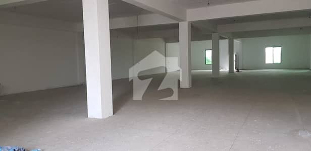 گجّومتہ لاہور میں 2 کنال فیکٹری 6.0 لاکھ میں کرایہ پر دستیاب ہے۔