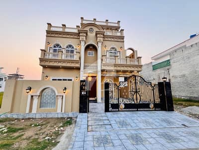 سٹی ہاؤسنگ سوسائٹی گوجرانوالہ میں 6 کمروں کا 10 مرلہ مکان 4.2 کروڑ میں برائے فروخت۔ سٹی ہاؤسنگ سوسائٹی گوجرانوالہ میں 6 کمروں کا 10 مرلہ مکان 4.2 کروڑ میں برائے فروخت۔
