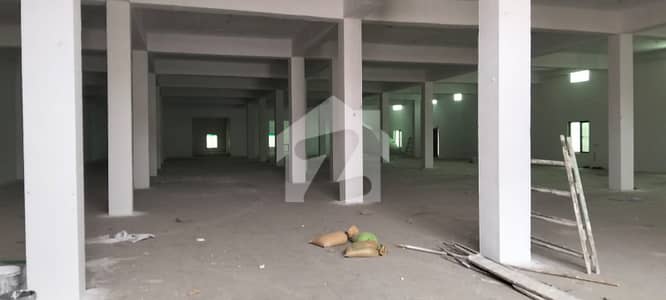 گجّومتہ لاہور میں 6 کنال فیکٹری 15.0 لاکھ میں کرایہ پر دستیاب ہے۔