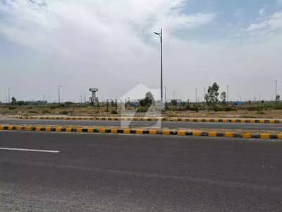 ڈی ایچ اے فیز 4 ۔ بلاک کے کے ڈی ایچ اے فیز 4,ڈیفنس (ڈی ایچ اے),لاہور میں 9 مرلہ رہائشی پلاٹ 2.65 کروڑ میں برائے فروخت۔