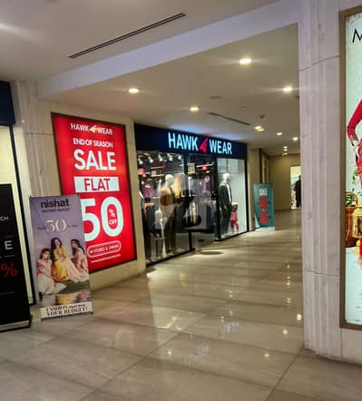 SHOP FOR SALE IN RUNNING MALL ON MAIN GT ROAD- PKR 66,000/- RENT COMING