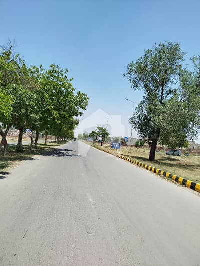 5 Marla Plot Available For Sale In Nashman Iqbal Phase 2