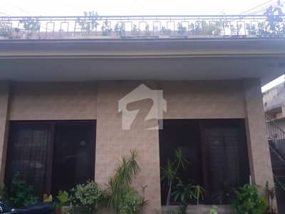 کیولری گراؤنڈ لاہور میں 6 کمروں کا 1 کنال مکان 7.5 کروڑ میں برائے فروخت۔ کیولری گراؤنڈ لاہور میں 6 کمروں کا 1 کنال مکان 7.5 کروڑ میں برائے فروخت۔