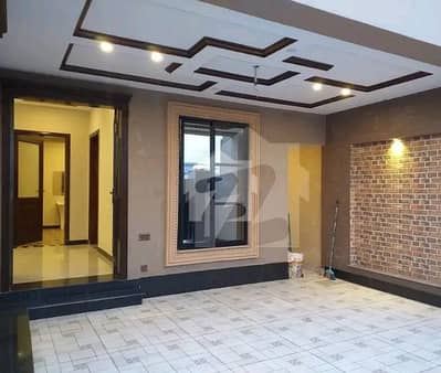 Gorgeous 10 Marla House For Sale Available In Nasheman-E-Iqbal Phase 2