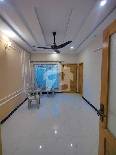 جی ۔ 10/1 جی ۔ 10,اسلام آباد میں 5 کمروں کا 10 مرلہ مکان 7.15 کروڑ میں برائے فروخت۔ جی ۔ 10/1 جی ۔ 10,اسلام آباد میں 5 کمروں کا 10 مرلہ مکان 7.15 کروڑ میں برائے فروخت۔