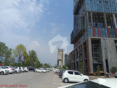نیو بلیو ایریا اسلام آباد میں 3 مرلہ دفتر 9.5 کروڑ میں برائے فروخت۔