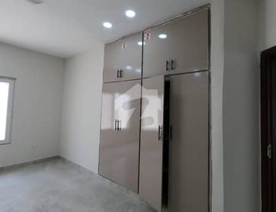 350 Sq Yards House for sale 350 Sq Yards House for sale