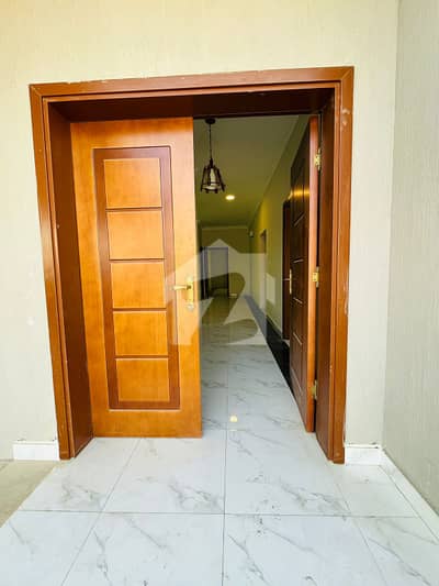فالکن کمپلیکس نیوملیر ملیر,کراچی میں 4 کمروں کا 14 مرلہ مکان 8.2 کروڑ میں برائے فروخت۔