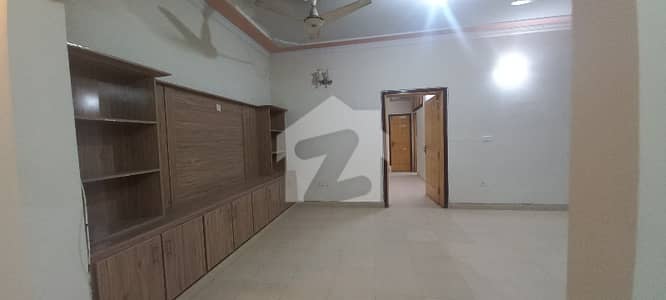 30x60 7 Marla Used House For Sale In G-13/2