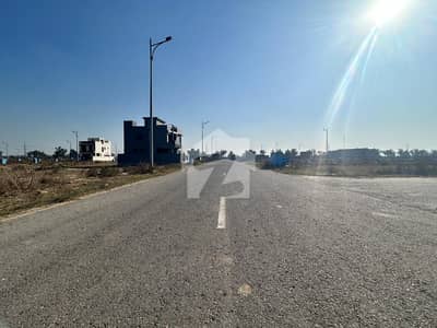 Defence Phase 7 Block U Ideal Location 1 Kanal Main Back