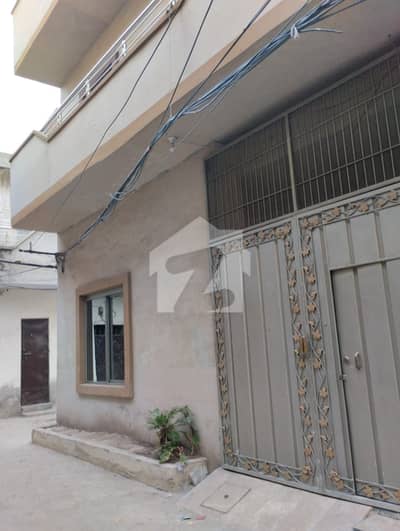 سمن آباد لاہور میں 4 کمروں کا 5 مرلہ مکان 2.1 کروڑ میں برائے فروخت۔