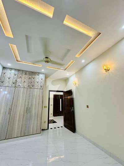 Brand New Upper Portion With *Solar*