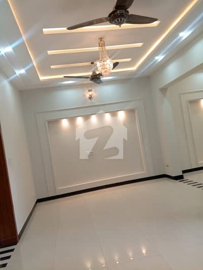 I-11/2 Brand New Ground Portion For Rent Very Good Location