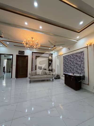 10 Marlah Ultra Modren like a Brand new house for sale