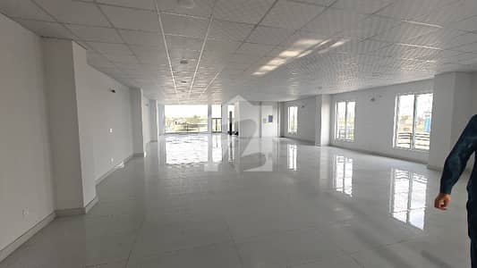 1 KANAL GROUND FLOOR OFFICE FOR RENT ON MAIN ROAD 1 KANAL GROUND FLOOR OFFICE FOR RENT ON MAIN ROAD