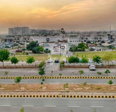 500 Sq Yd Bungalow Available For Sale In Falcon Complex New Malir