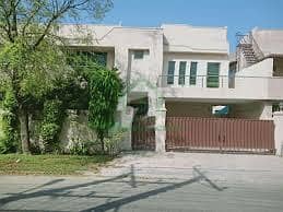 Owner MAINTENED 4bed Brig House Askari 14, With 2 Marla Extra Land Available For Sale