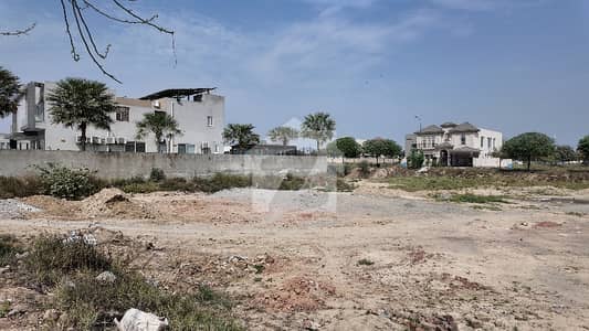 1 Kanal Back Of Main Road Residential Plot 176 For Sale In DHA Phase 8 Block W
