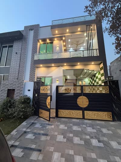 5 Marla Beautiful House in Sawan Block, DC Colony Gujranwala