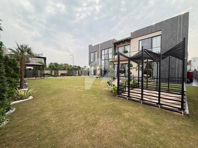2 KANAL FULL BASEMENT FURNISHED BUNGALOW KANAL LAWN SUPER LUXURY NEAR RAYA TOP LOCATION 2 KANAL FULL BASEMENT FURNISHED BUNGALOW KANAL LAWN SUPER LUXURY NEAR RAYA TOP LOCATION