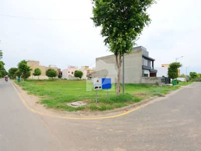 20 Marla Residential Plot Available For Sale In New Lahore City Phase 2 On Very Good Location Near To Park And Market