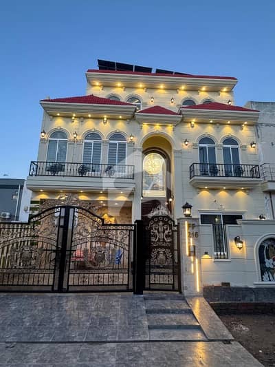 Prime Location 10 Marla House For sale Available In Citi Housing Society