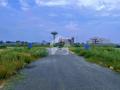 1 Kanal Facing Park Plot Prime Location Ready To Build! All Dues Clear